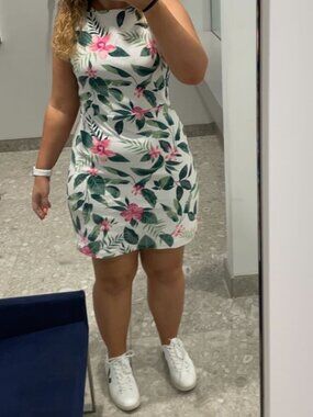 Floral Sleeveless Sheath Dress